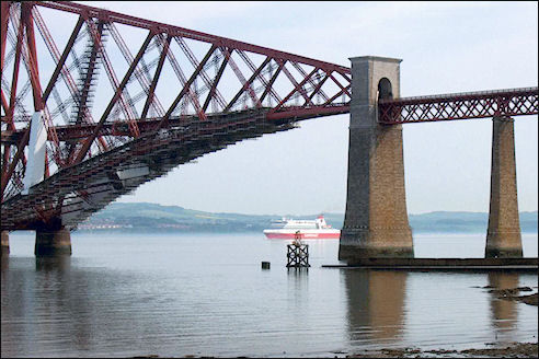 Forth Bridge bij Edinburgh