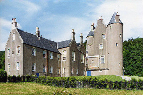 Kelburn Castle
