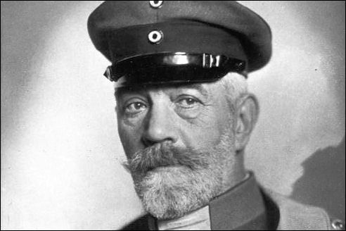 Theobald von Bethmann-Hollweg