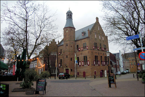 Het Raethuys in 's-Heerenberg