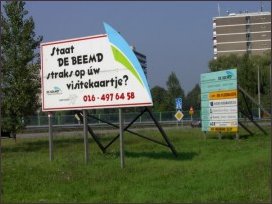 de gemeentelijke reclame bij het Velperbroekcircuit (h4447)