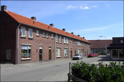 vanaf de Louisestraat naar de IJsselstraat gezien (h3600)