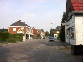 naar het oosten vanaf de Johan de Wittstraat (h4155)
